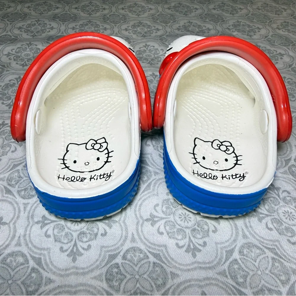Crocs x Hello Kitty 50th Anniversary Classic Clogs Toddler Size 4 C